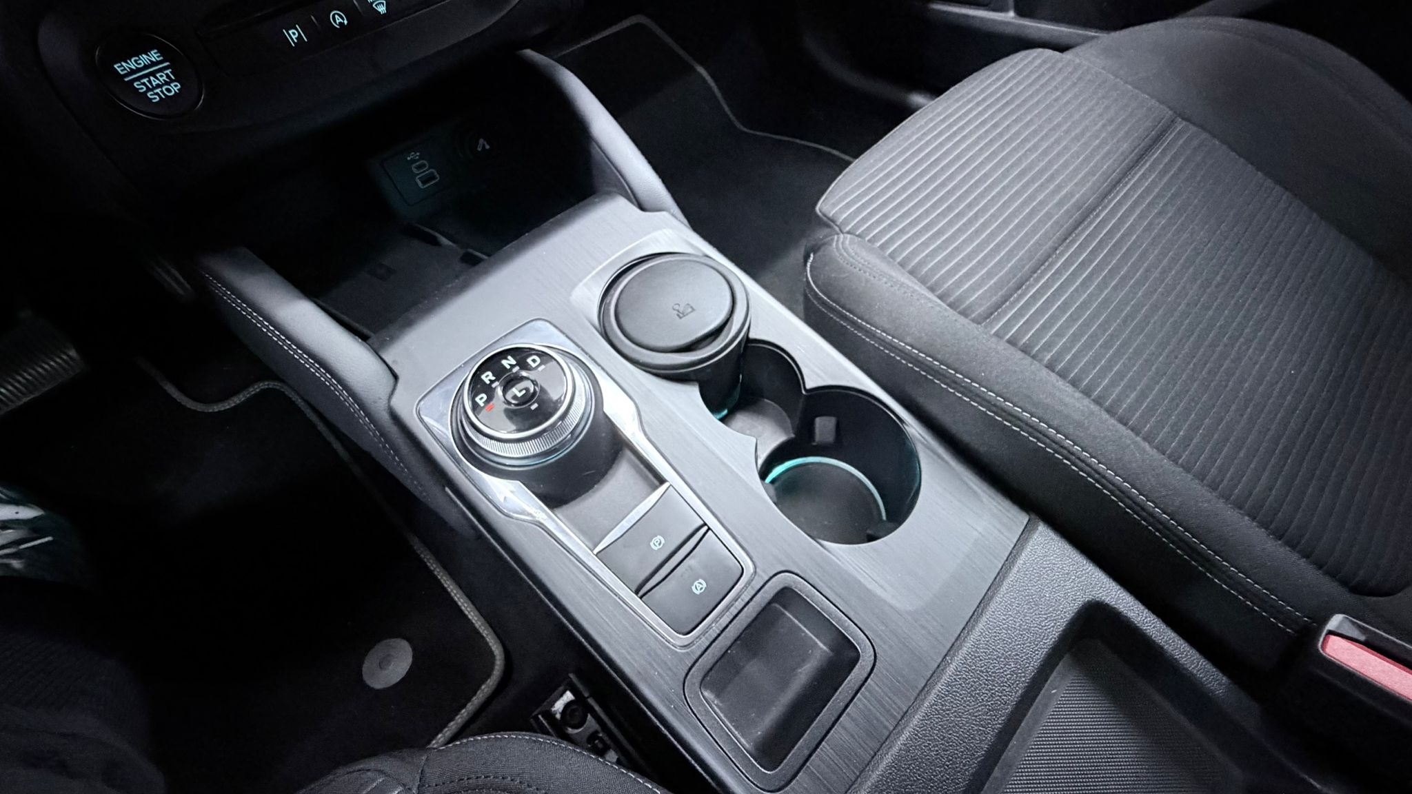 FORD FOCUS 19